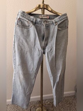 Vintage Levi's Relaxed Fit Light Wash Men’s Jeans